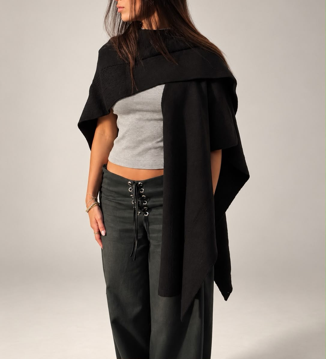 Downtown Cape (Black)